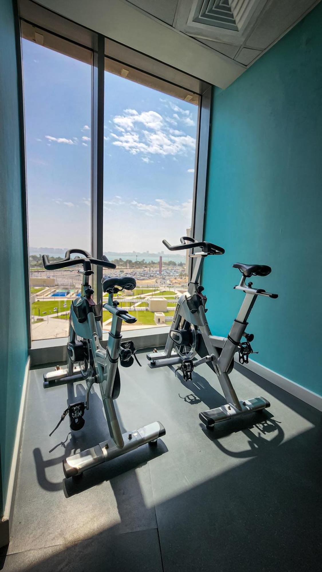 City Centre Rotana Doha Kültér fotó The gym at the hotel