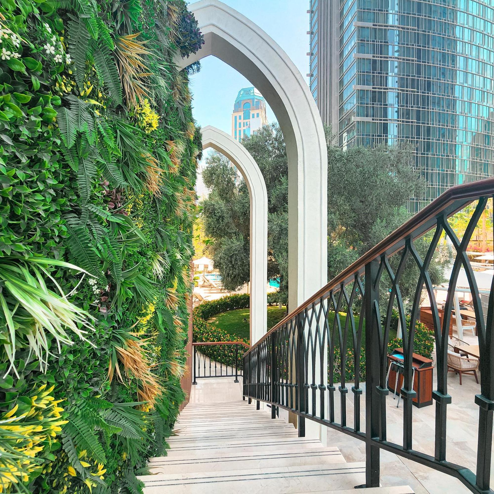 City Centre Rotana Doha Kültér fotó The Green Wall at the Four Seasons Hotel, Los Angeles