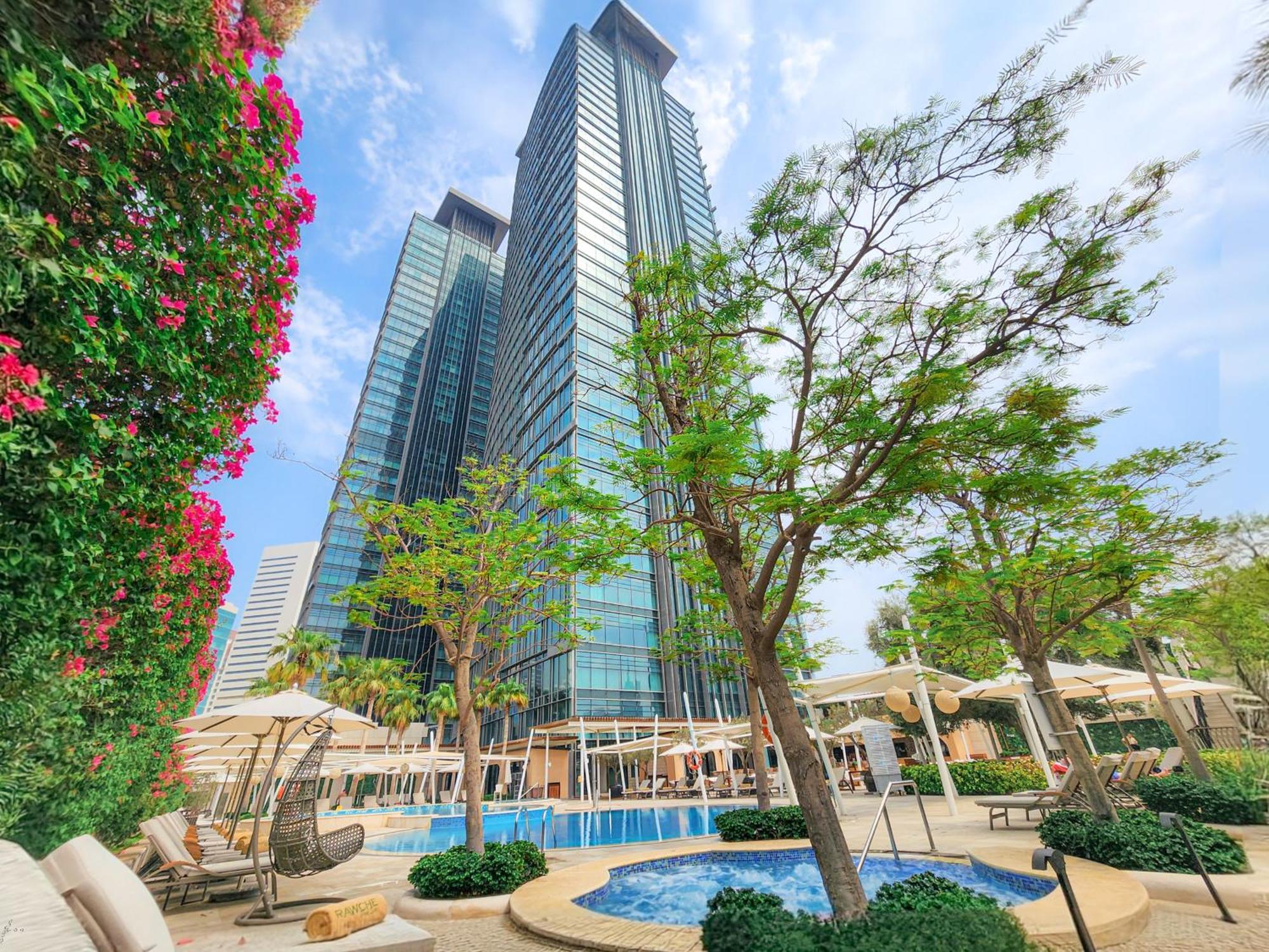 City Centre Rotana Doha Kültér fotó The Ritz-Carlton, Hong Kong